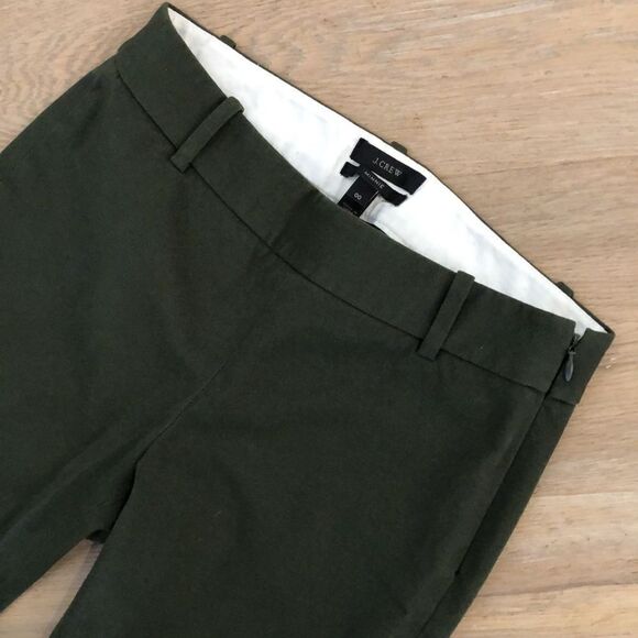 J. Crew Women’s Green ‘Minnie’ pant with side zip - Picture 3 of 3